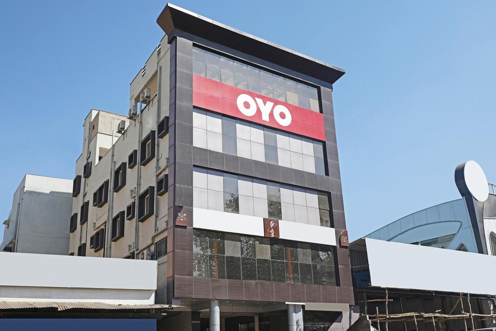ホテル Oyo 29293 アティティ コンフォーツ バンガロール エクステリア 写真